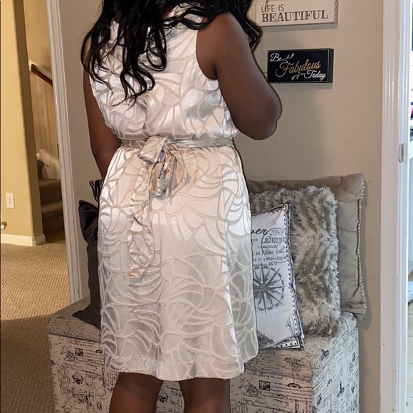 Cream color silk and sheer lace dress w/belt - Picture 2 of 2